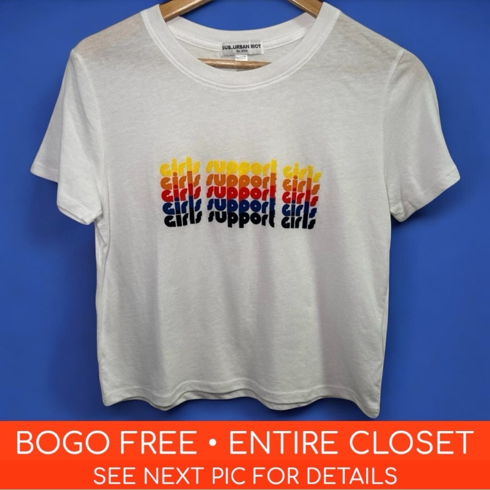 NWOT SubUrban Riot Crop Tee. Size Small